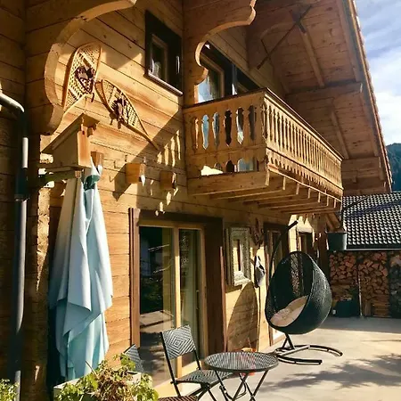 招待所 Huskie's Chalet